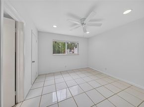 199 E Mcnab Rd 107, Pompano Beach FL 33060