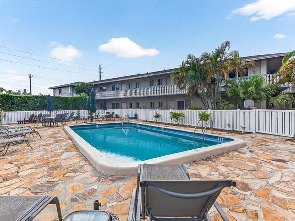 199 E Mcnab Rd 107, Pompano Beach FL 33060