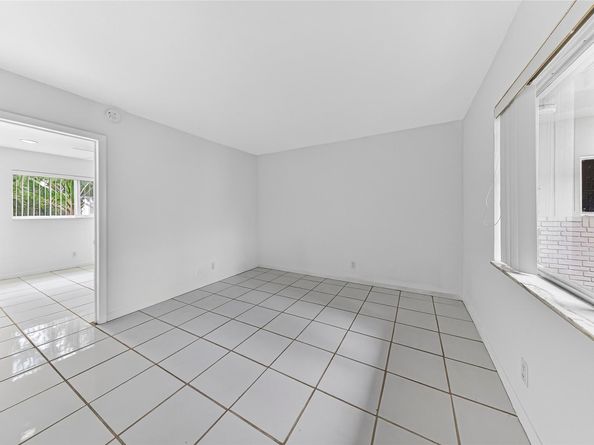 199 E Mcnab Rd 107, Pompano Beach FL 33060