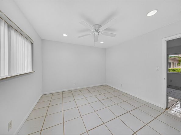 199 E Mcnab Rd 107, Pompano Beach FL 33060