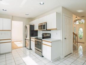 1049 Siena Oaks Circle E, Palm Beach Gardens FL 33410