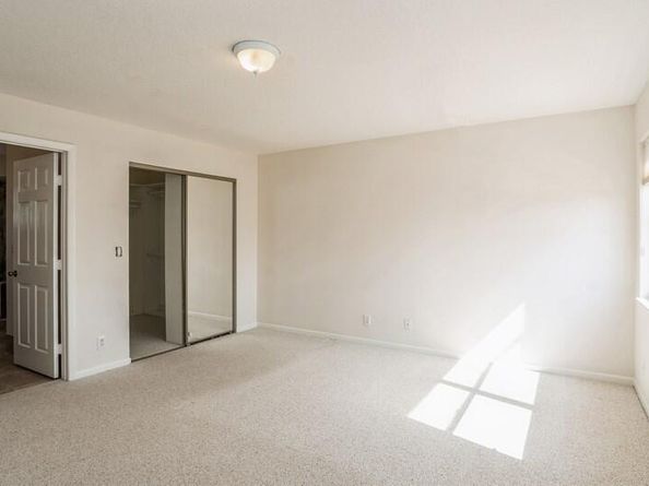 1049 Siena Oaks Circle E, Palm Beach Gardens FL 33410