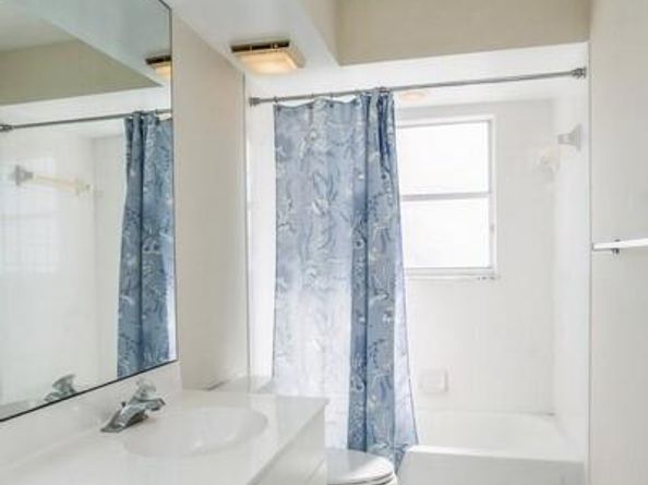 1049 Siena Oaks Circle E, Palm Beach Gardens FL 33410