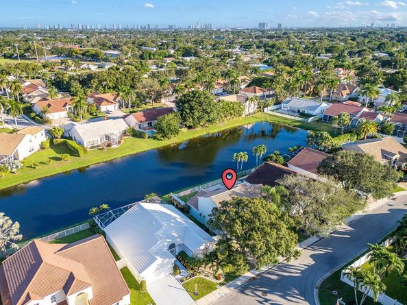 1049 Siena Oaks Circle E, Palm Beach Gardens FL 33410