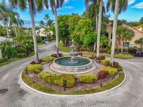 221 Canterbury Drive W, Palm Beach Gardens FL 33418