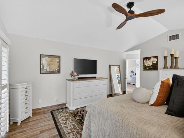 221 Canterbury Drive W, Palm Beach Gardens FL 33418