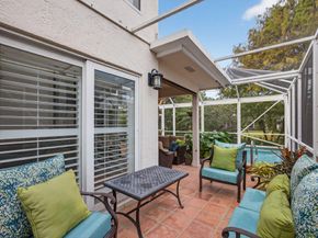 221 Canterbury Drive W, Palm Beach Gardens FL 33418