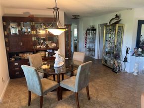 5728 S Bayberry Ln, Tamarac FL 33319