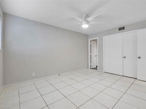 2175 NE 56th St 104, Fort Lauderdale FL 33308