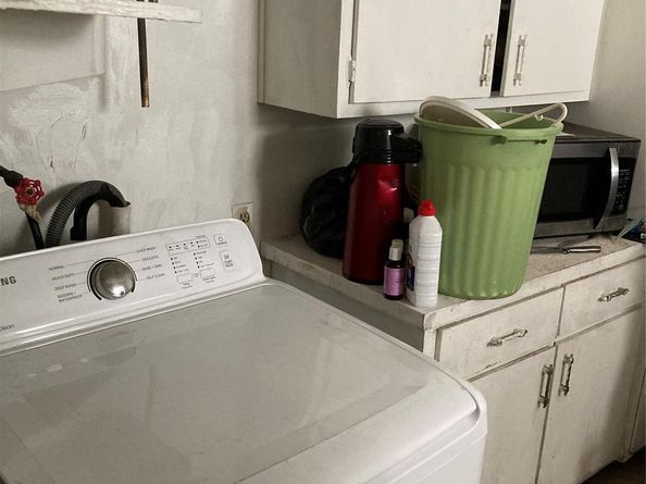 3501 NW 32nd St, Lauderdale Lakes FL 33309