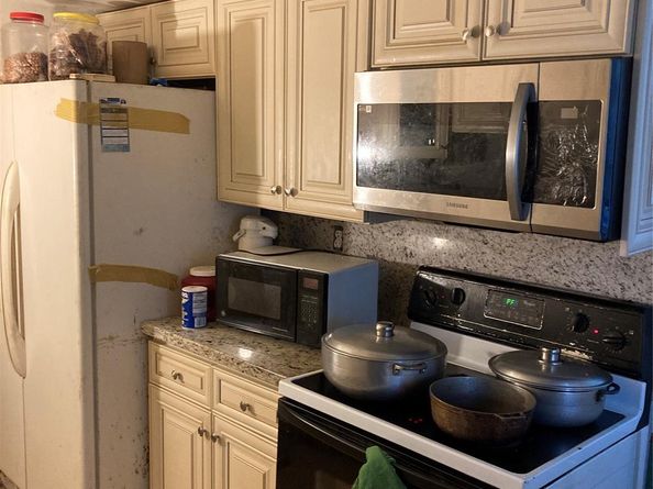 3501 NW 32nd St, Lauderdale Lakes FL 33309