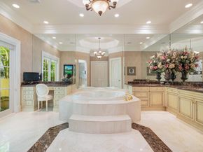 19223 Riverside Drive, Tequesta FL 33469