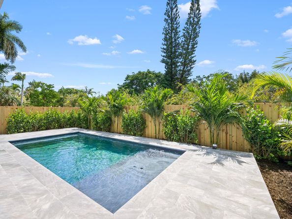 1401 NE 16th Ave, Fort Lauderdale FL 33304