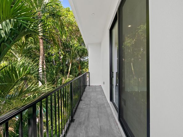 1401 NE 16th Ave, Fort Lauderdale FL 33304