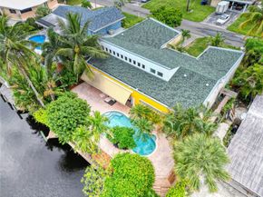 2631 Okeechobee Ln, Fort Lauderdale FL 33312