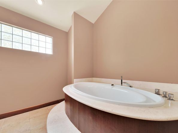 2631 Okeechobee Ln, Fort Lauderdale FL 33312