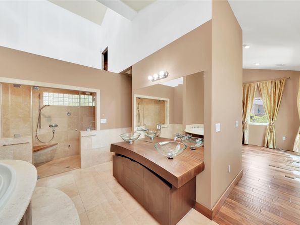 2631 Okeechobee Ln, Fort Lauderdale FL 33312