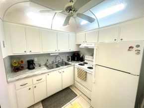 4011 Islewood D 4011, Deerfield Beach FL 33442