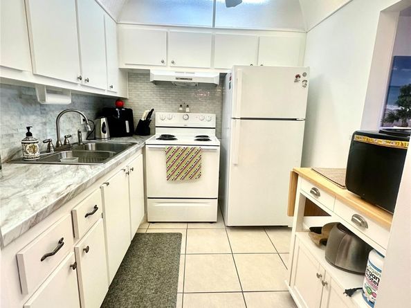 4011 Islewood D 4011, Deerfield Beach FL 33442