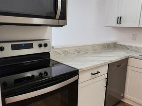 15221 NE 6th Ave A205, Miami FL 33162