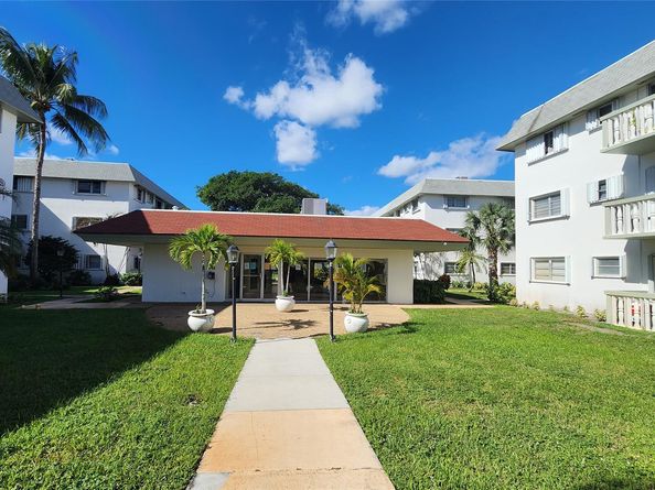 15221 NE 6th Ave A205, Miami FL 33162