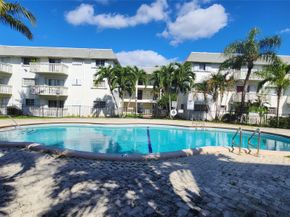 15221 NE 6th Ave A205, Miami FL 33162