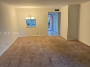 400 Commodore Drive 108, Plantation FL 33325