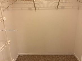 400 Commodore Drive 108, Plantation FL 33325