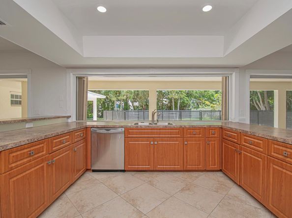 6749 S Grande Drive, Boca Raton FL 33433