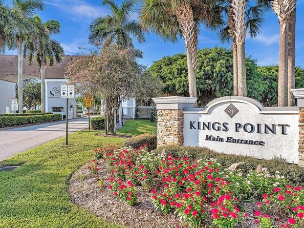 318 Burgundy G, Delray Beach FL 33484