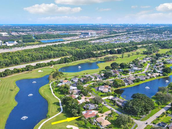 13886 Whispering Lakes Lane, Palm Beach Gardens FL 33418