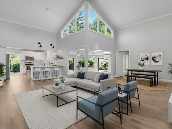 13886 Whispering Lakes Lane, Palm Beach Gardens FL 33418