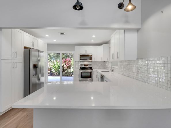 13886 Whispering Lakes Lane, Palm Beach Gardens FL 33418