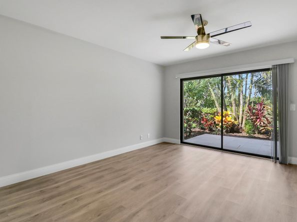 13886 Whispering Lakes Lane, Palm Beach Gardens FL 33418