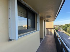 2601 NE 14th Street Cswy 535, Pompano Beach FL 33062