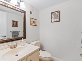 2061 SW 90th Ave B17, Davie FL 33324