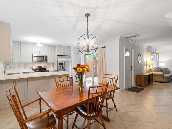 2061 SW 90th Ave B17, Davie FL 33324