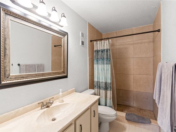 2061 SW 90th Ave B17, Davie FL 33324