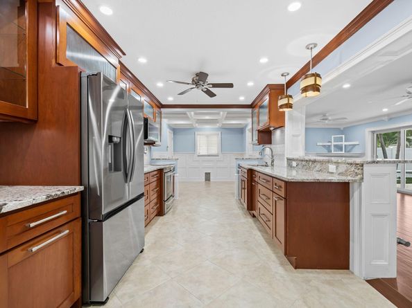 2041 NE 59th Street, Fort Lauderdale FL 33308