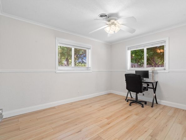 1720 NE 57th St, Fort Lauderdale FL 33334