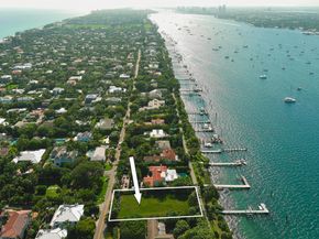 1260 N Lake Way, Palm Beach FL 33480