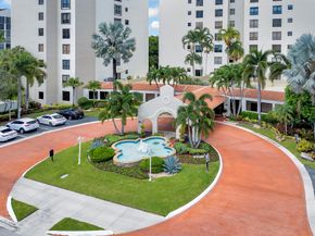 7235 Promenade Drive J302, Boca Raton FL 33433