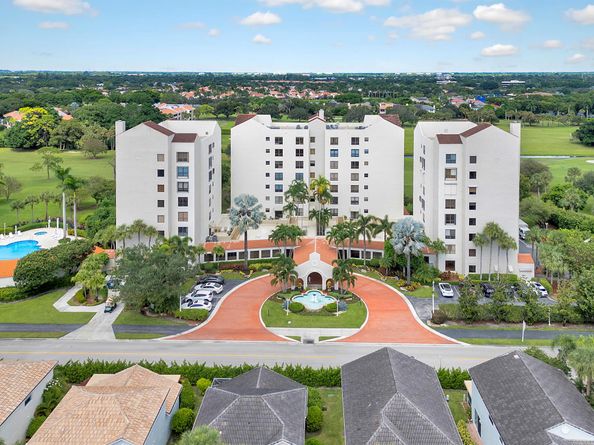 7235 Promenade Drive J302, Boca Raton FL 33433