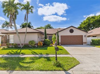 21011 Windemere Ln