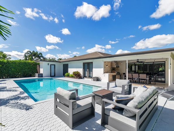 7730 Beta Circle, Lake Clarke Shores FL 33406