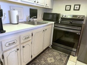 384 Tilford R, Deerfield Beach FL 33442