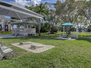 384 Tilford R, Deerfield Beach FL 33442