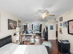 800 Parkview Dr 528, Hallandale Beach FL 33009