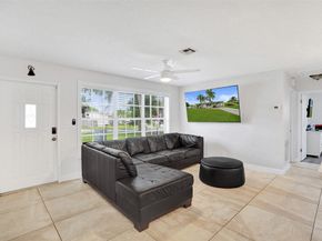 6298 NW 15th St, Margate FL 33063