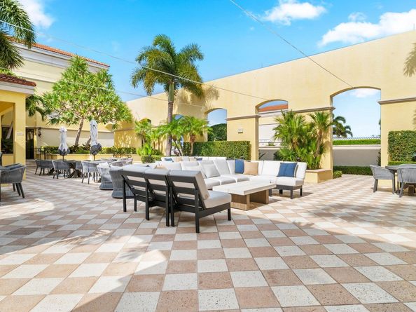 701 S Olive Avenue 206, West Palm Beach FL 33401